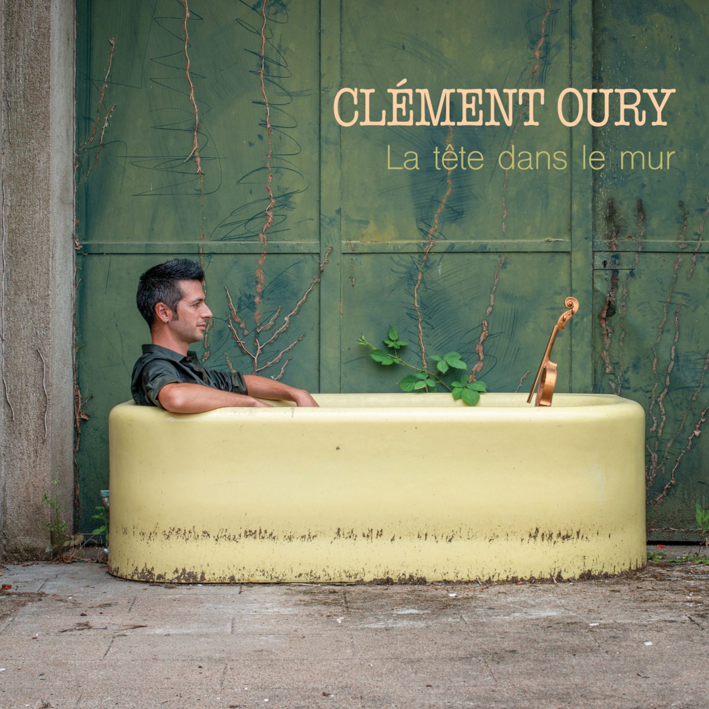 CLEMENT OURY : La tête dans le mur Clement-Oury-latete