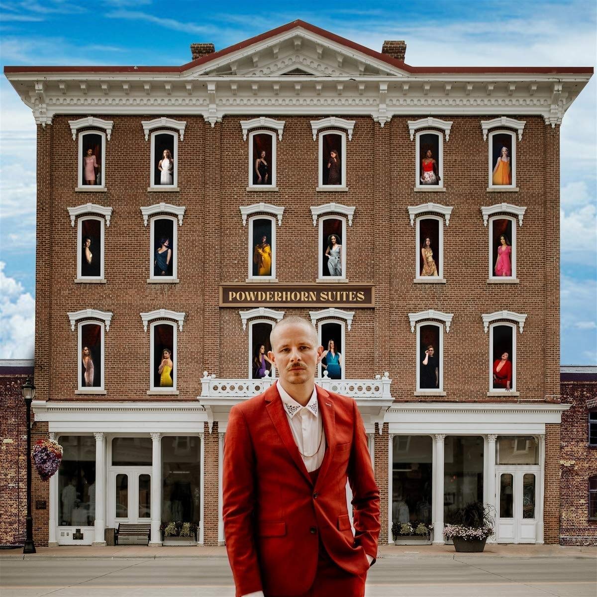 prof_powderhornsuites