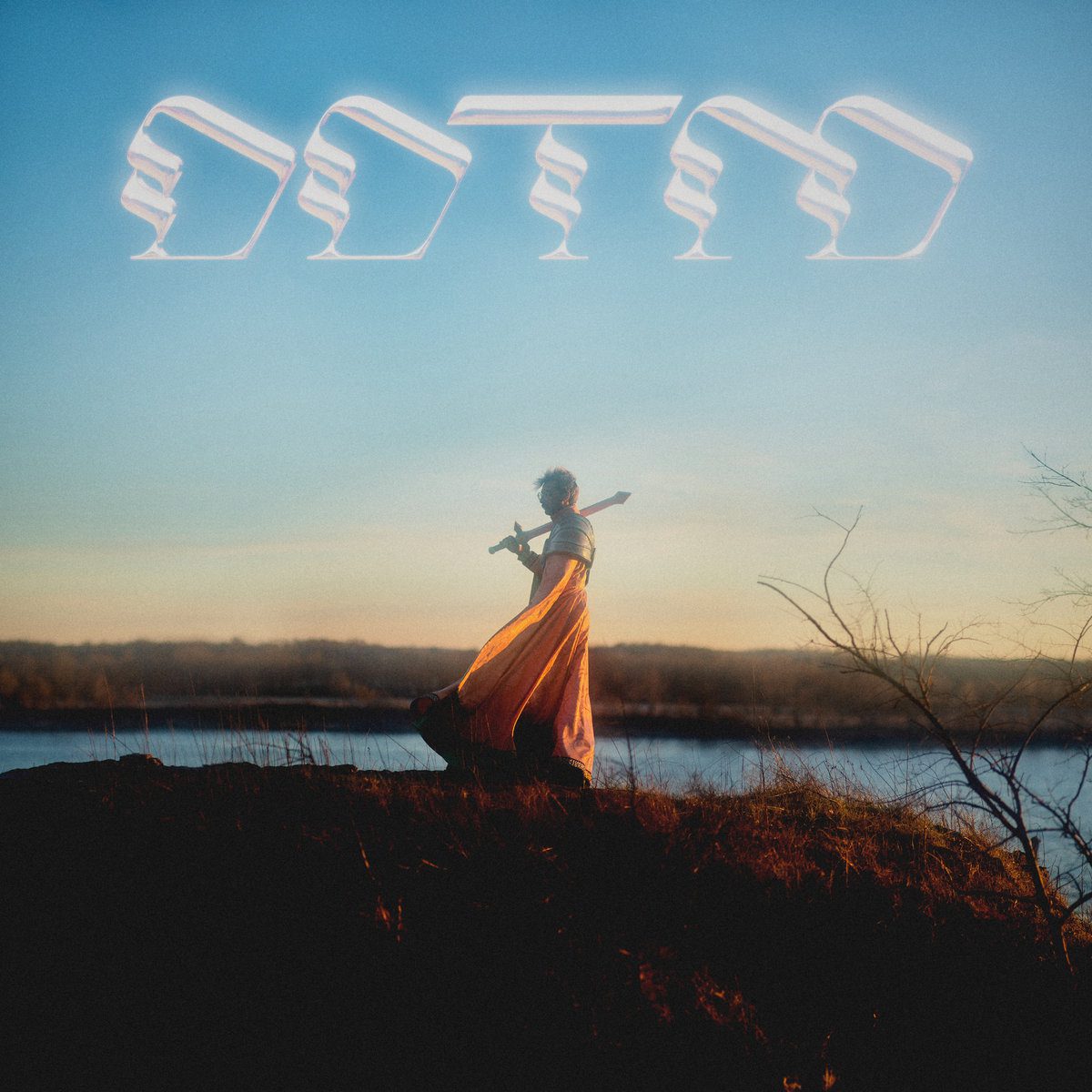 FOXING : Draw down the moon foxing_drawdown