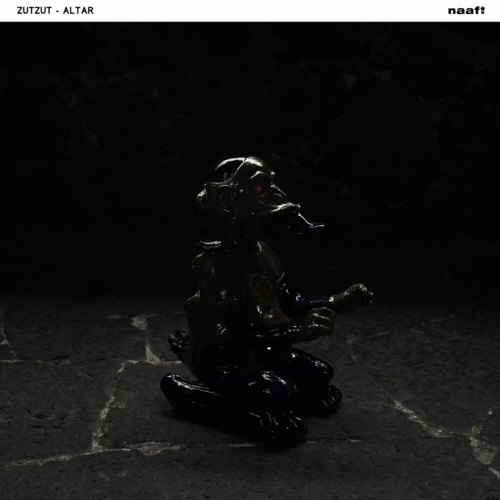 ZUTZUT : Altar ZUTZUT : Altar